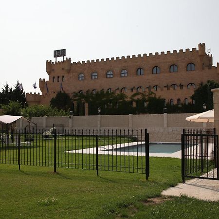 Hotel Castillo Bonavia Педрола Экстерьер фото