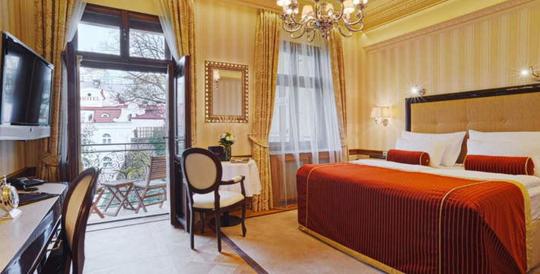 Hotel Castillo Bonavia Педрола Экстерьер фото