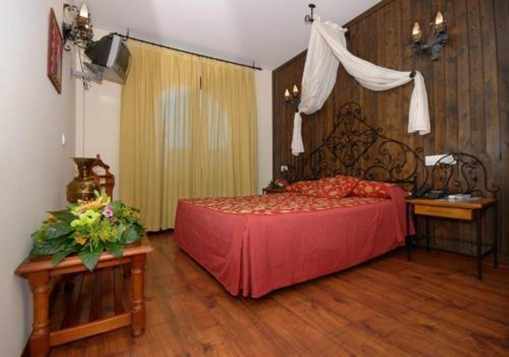 Hotel Castillo Bonavia Педрола Экстерьер фото