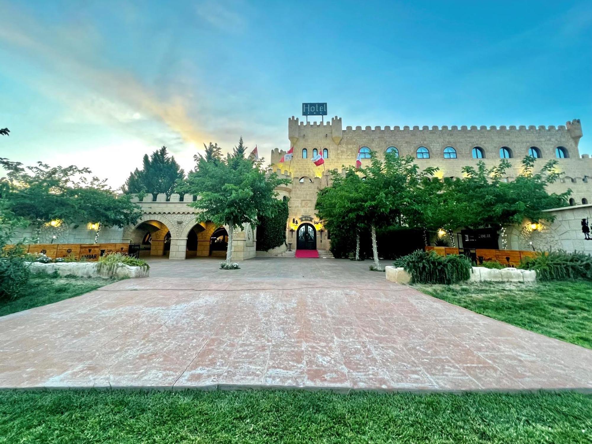 Hotel Castillo Bonavia Педрола Экстерьер фото