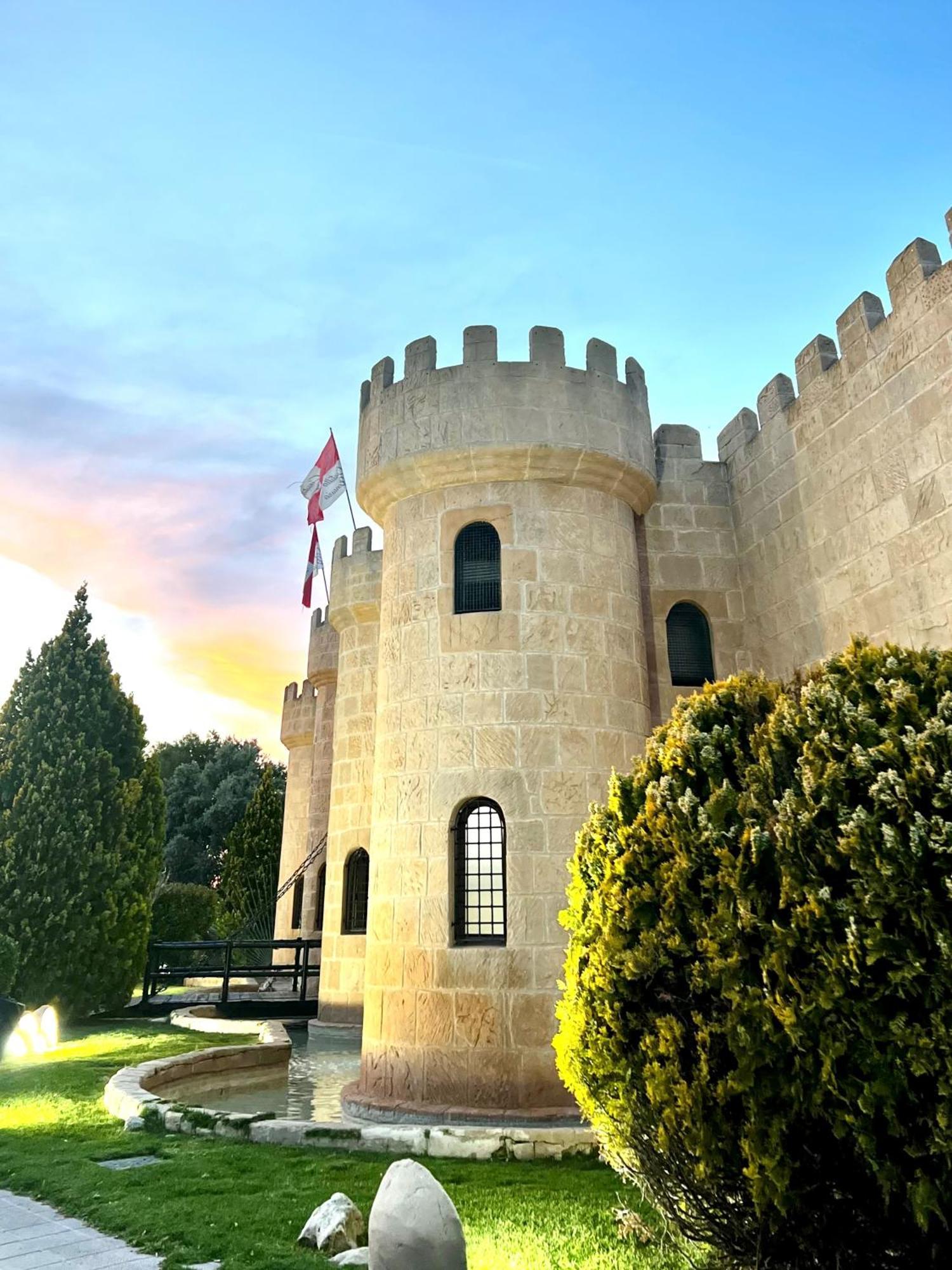 Hotel Castillo Bonavia Педрола Экстерьер фото
