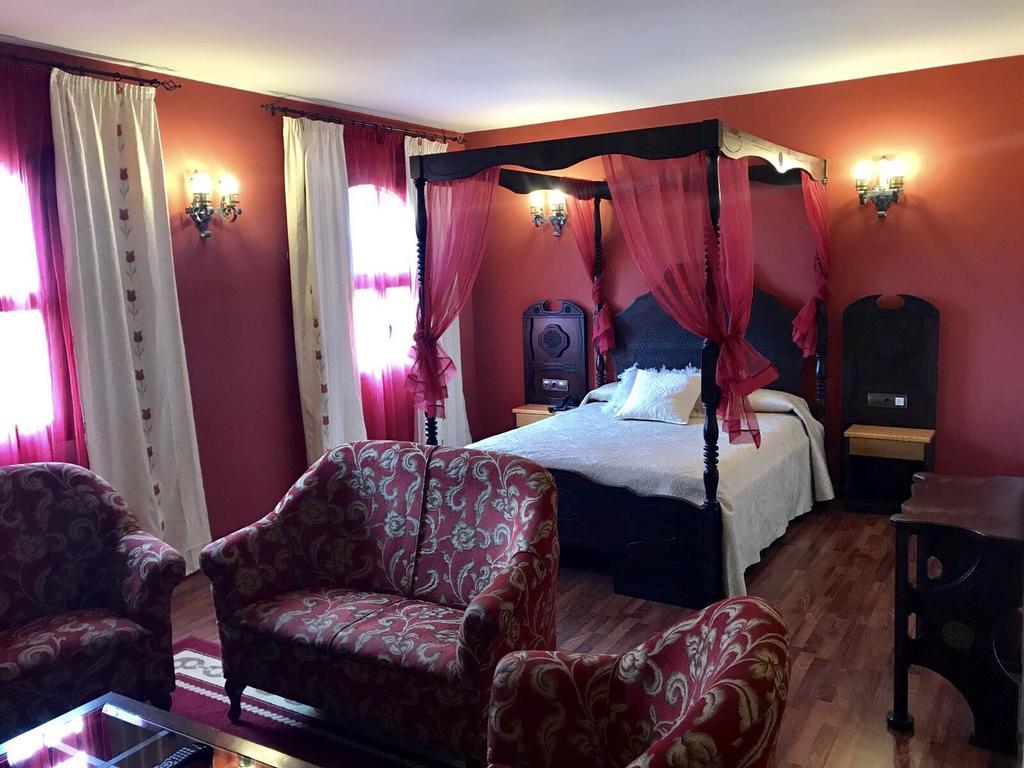 Hotel Castillo Bonavia Педрола Экстерьер фото